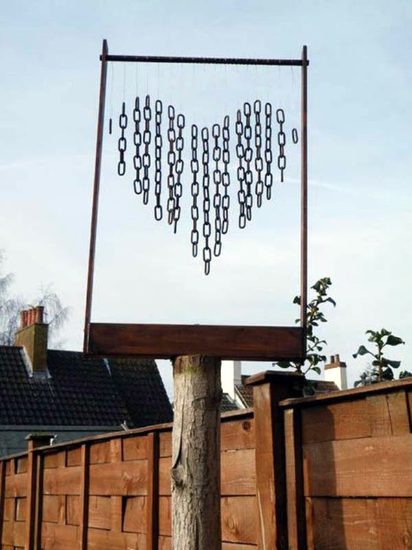 Utterly Beautiful Rusted Metal Art Works (38)