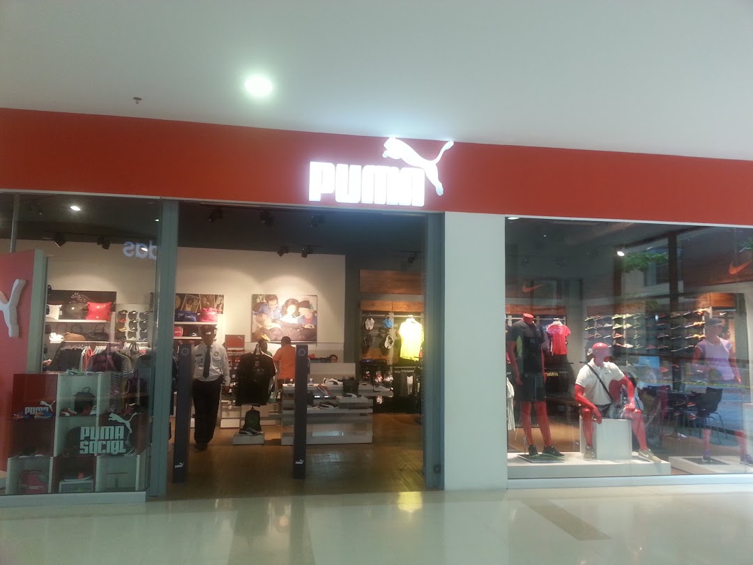 Tienda Puma Mall Plaza