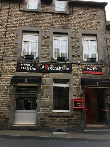 hôtels LA BROCHETTERIE Pleudihen-sur-Rance