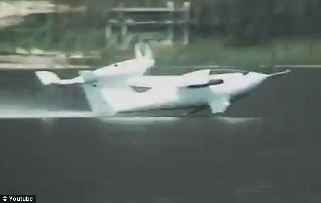 ...Then it's a boat: The LISA lands on the water, and can then travel by sea