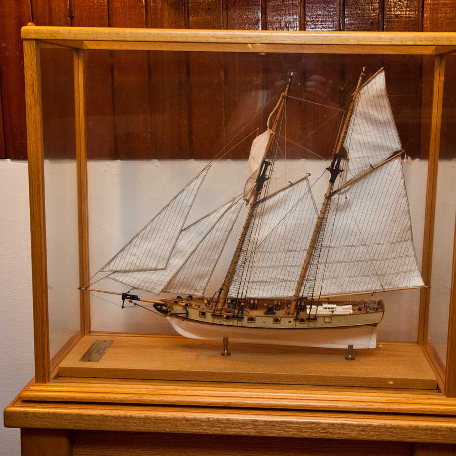 how to build a display case for model ship