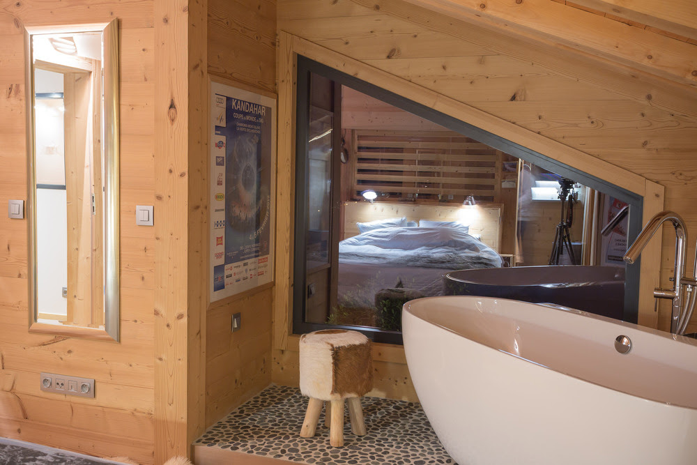 chevallier architectes chalet soleya coupeau les houches france designboom