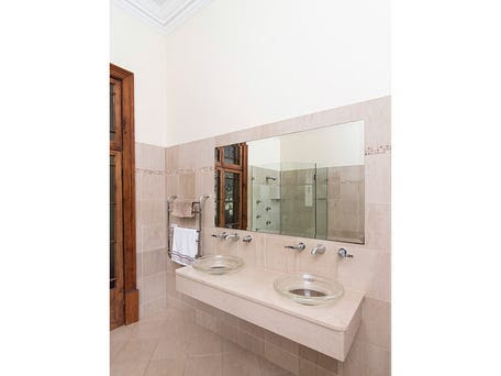 20 Cichon Road, Bridgewater 20 Cichon Road, Bridgewater