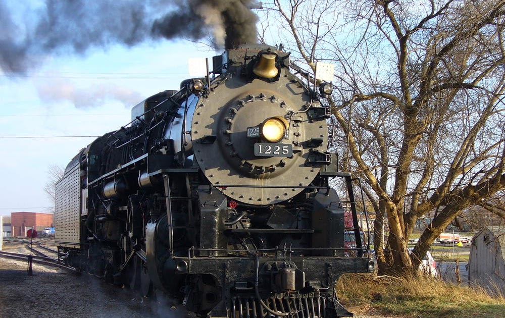 The Polar Express (Pere Marquette 1225) History & Movie Review