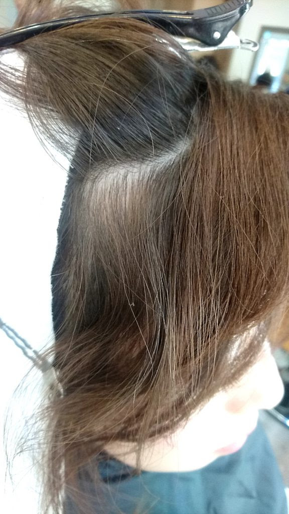 前髪 内側 くせ毛