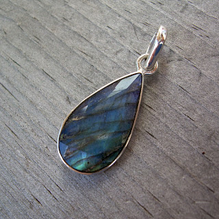 faceted labradorite pendant