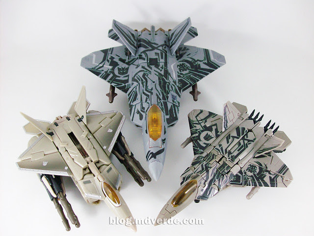 Transformers Starscream HftD Leader Class - modo alterno vs otros Starscream Movie