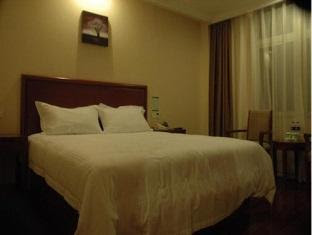 Reviews GreenTree Inn Xinxiang Zhongyuan Road Express Hotel