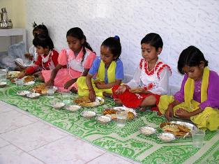 Kanya puja Jawalamukhi Navratra Jawalamukhi Kanya Puja