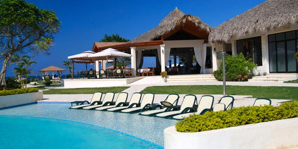 Home Design: How to Choose Swimming Pool Tiles