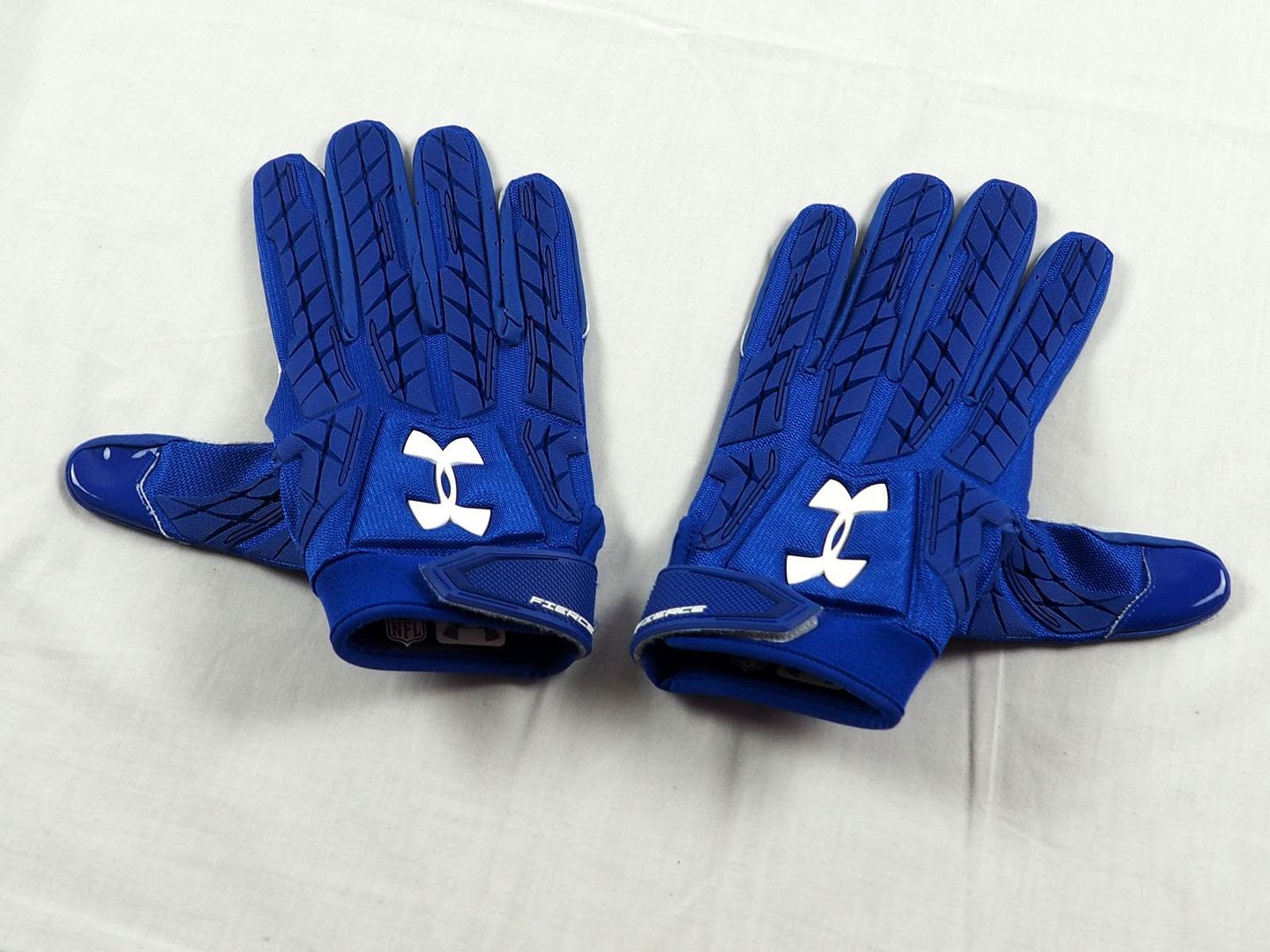 NEW Under Armour Fierce Blue NFL Receiver Gloves Multiple Sizes eBay NEW Under Armour Fierce Blue NFL Receiver Gloves Multiple Sizes eBay