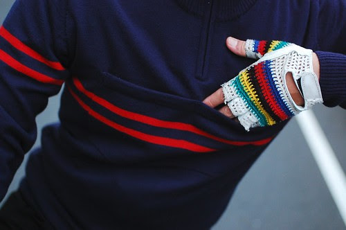 2027 Pullover sweater