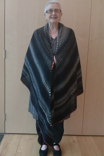 Large shawl 1