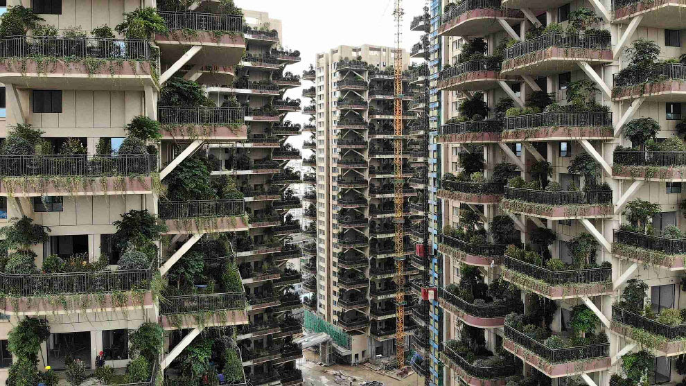 Постапокалипсис: Комплекс зеленых небоскребов в Китае