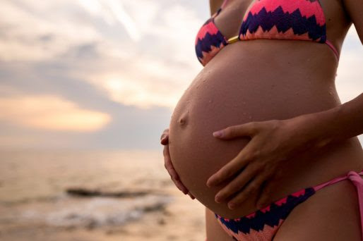 ¿Es posible tener un embarazo seguro durante el verano?