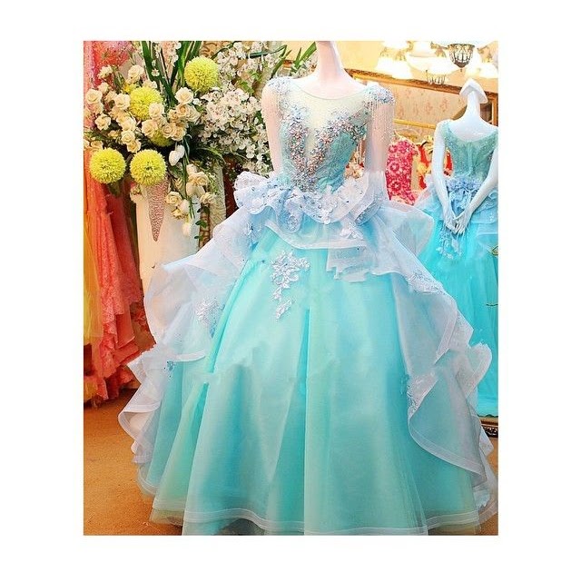 fancy gaun frock