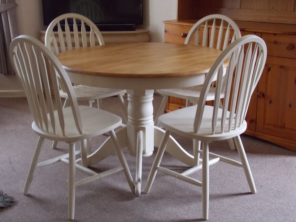 Top 50 Shabby Chic Round Dining Table and Chairs Home Decor Ideas Top 50 Shabby Chic Round Dining Table and Chairs Home Decor Ideas
