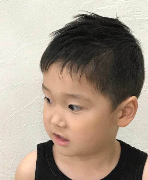 ロイヤリティフリー 子供 男の子 髪型 ソフトモヒカン 最高のヘアスタイルのインスピレーション