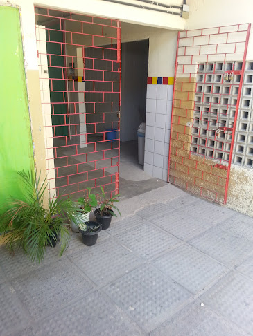 Avaliações sobre Escola Municipal Lagoa Encantada em Recife - Escola