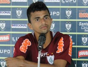 Wanderson, lateral-esquerdo do América-MG (Foto: Marco Antônio Astoni) Wanderson, lateral-esquerdo do América-MG (Foto: Marco Antônio Astoni)