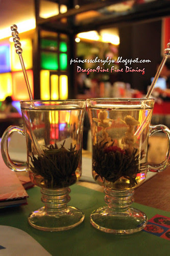 Dragon9ine flower tea