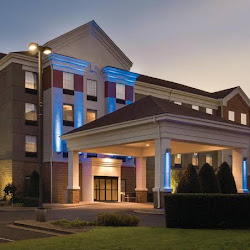 Holiday Inn Express & Suites Lawton-Fort Sill