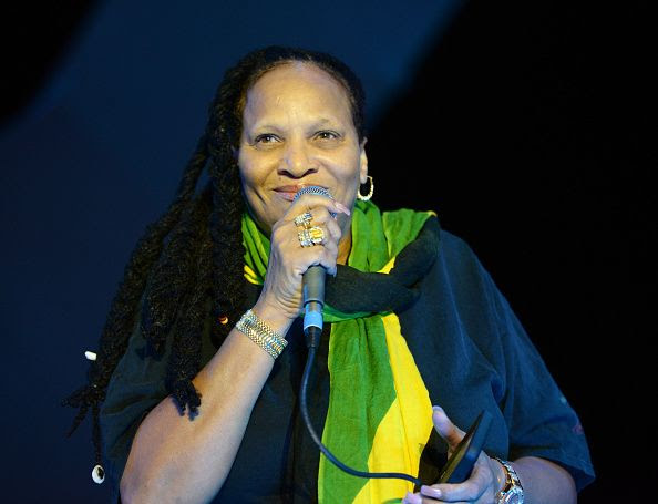 photo sisternancy.jpg