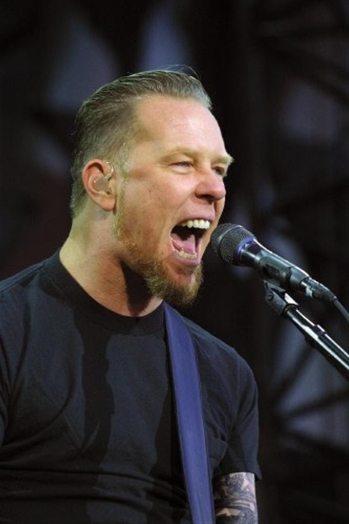 James Hetfield has talked about why he won’t pose for photos with
