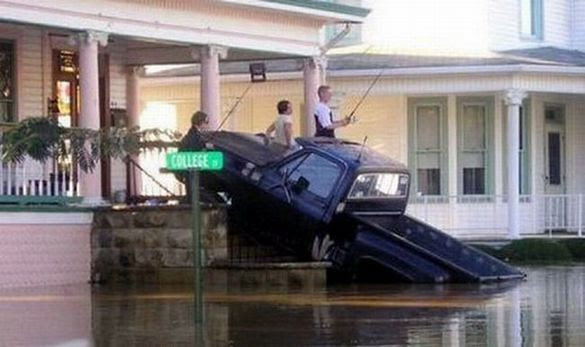 Banjir pun bisa Enjoy