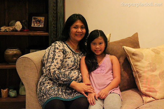 Dedet de la Fuente and her daughter