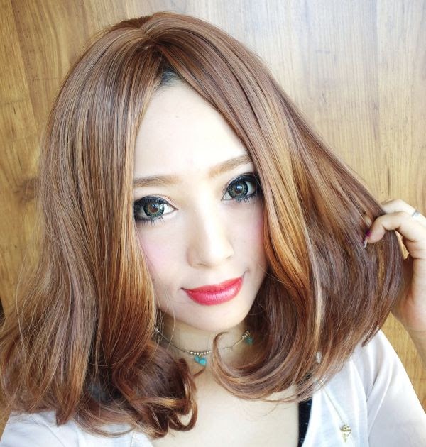 ボブ ストレート センター分け Fereidoon Chutani