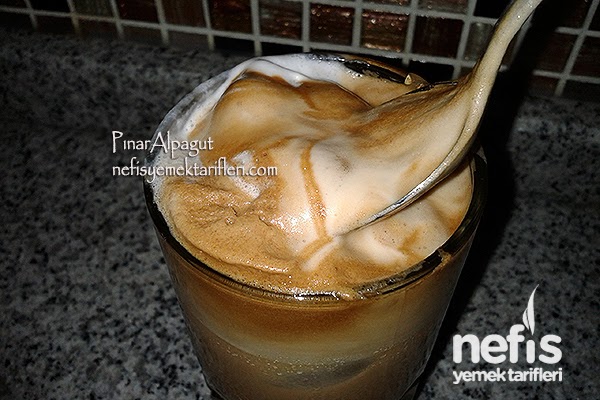 Evde nescafe yapımı