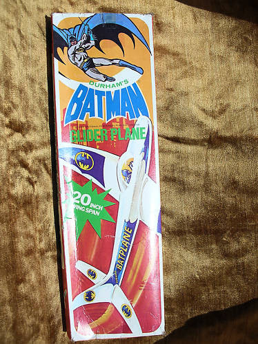 batman_gliderplane1975