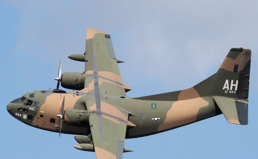 us-army-cargo-aircraft