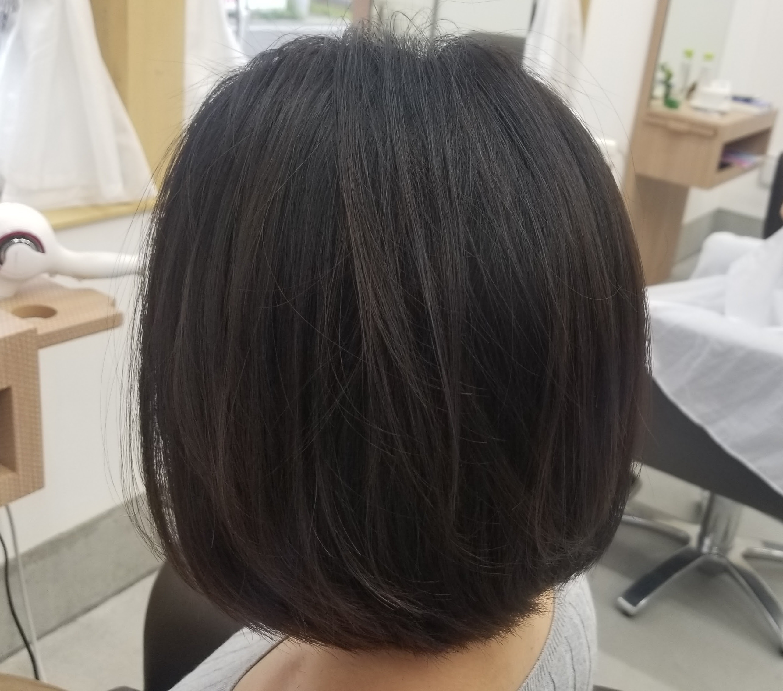 ヘアスタイルカタログ 50+ 前 下がり ボブ ロング