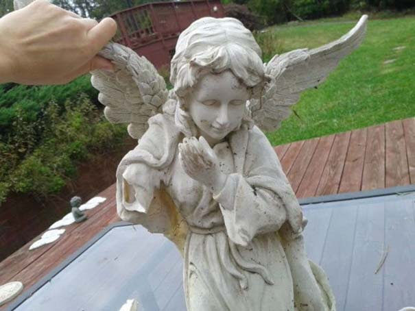 Το άγαλμα αγγέλου έκρυβε μια έκπληξη (1)