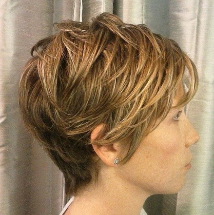 27 Famous Short Layered Haircut For Thick Hair