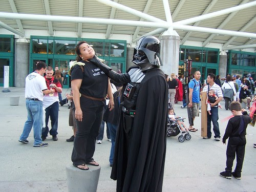 Darth Vader chokes Celia