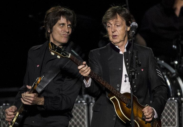 PAUL ON THE RUN: Paul McCartney live at Prudential Center (Sept 11 2017)