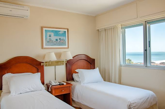 Opiniones de Hotel Sunset Beach en Maldonado - Hotel