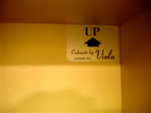 Viola cabinets