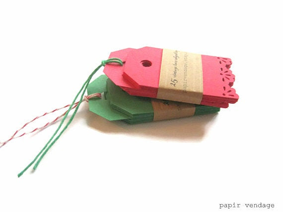 25 Christmas Tags, Vintage Lace Red Tags, Red gift tags, Green Gift tags, Christmas gift tags, Vintage lace edge tags , Holiday gift tags - papirvendage 25 Christmas Tags, Vintage Lace Red Tags, Red gift tags, Green Gift tags, Christmas gift tags, Vintage lace edge tags , Holiday gift tags - papirvendage