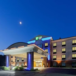 Holiday Inn Express & Suites North East, an IHG Hotel