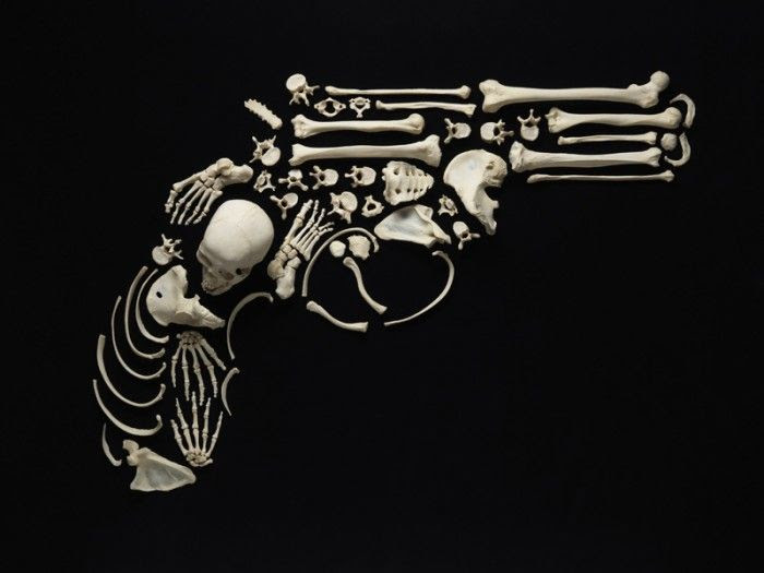 Art Made from
Real Human Bones (12 pics) Art Made from Real Human Bones (12 pics)