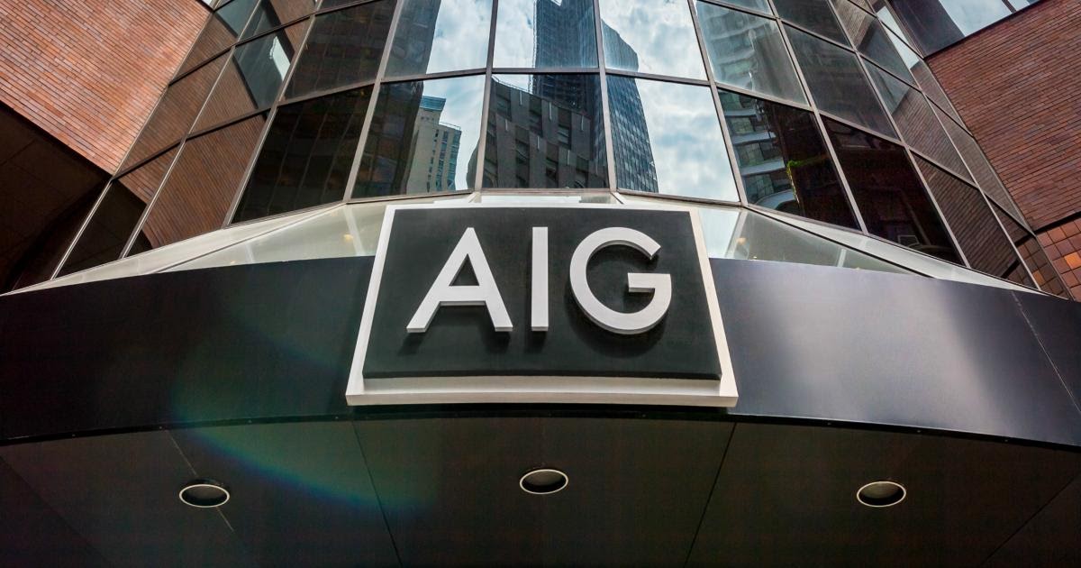 Aig Commercial Insurance - AIG names new CEO, breaks up its insurance