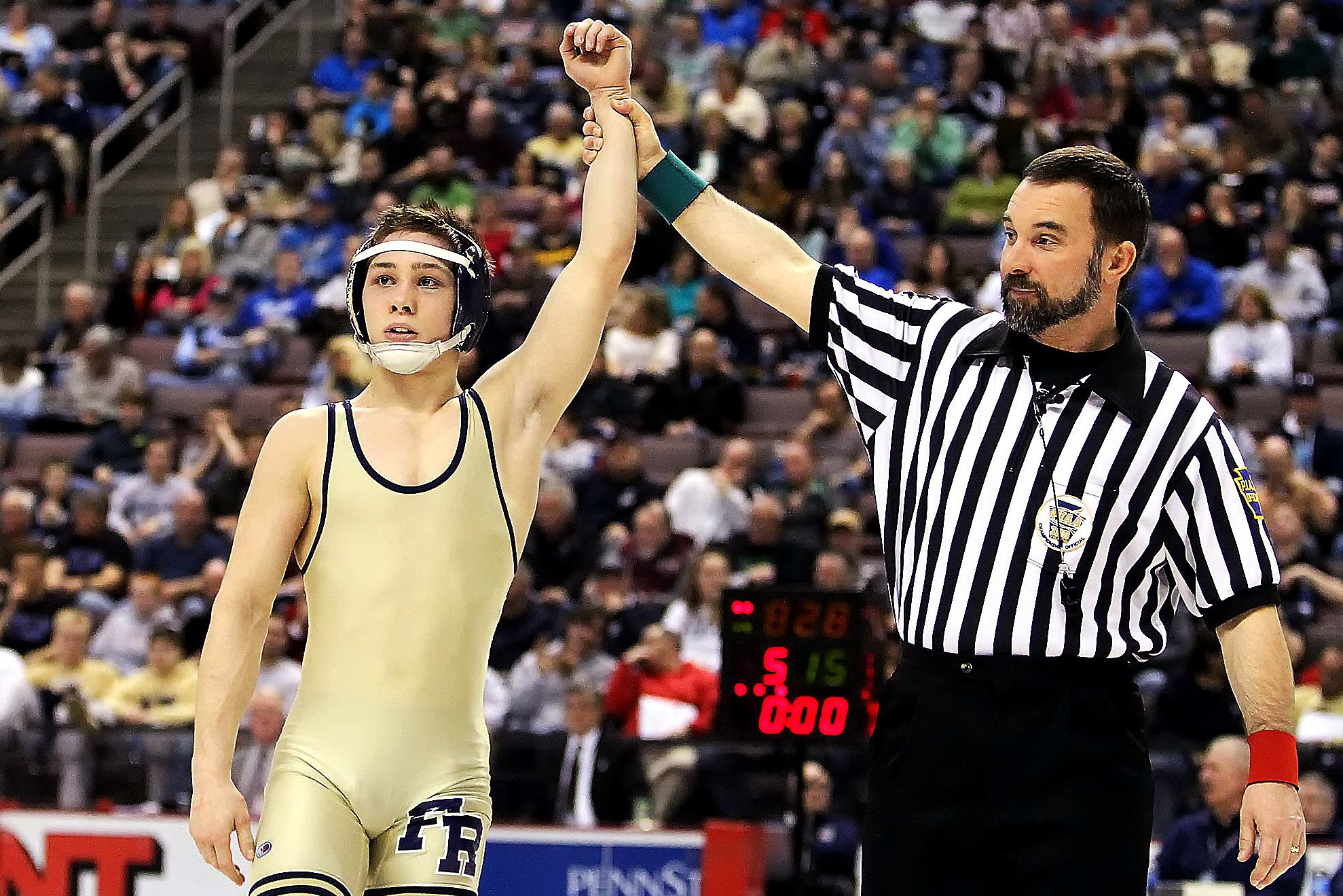 Spencer Lee Record / Sabrina Ionescu, wrestler Spencer Lee share