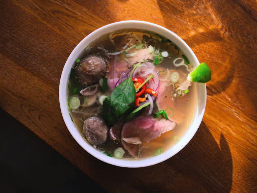 View Places Near Me To Eat Pho Images
