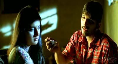 http://i347.photobucket.com/albums/p464/blogspot_images1/Aarya/PDVD_458.jpg