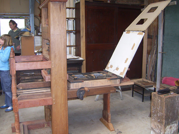 press from side