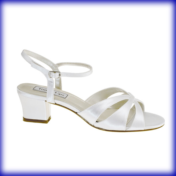 low heel sandals size 11